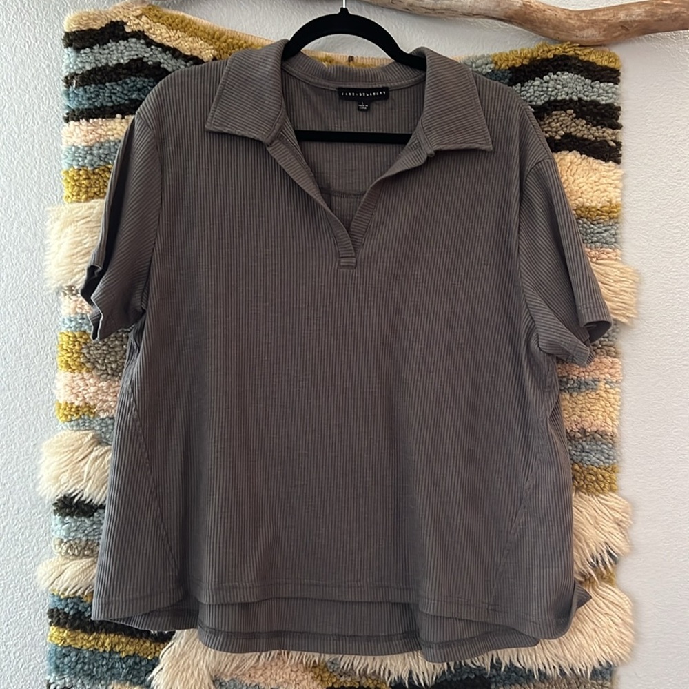 Jane + Delancey Grey Collar V-Neck Ribbed Short Sleeve Top Shirt Women's Large